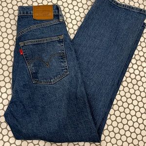 Levi’s Ribcage jeans